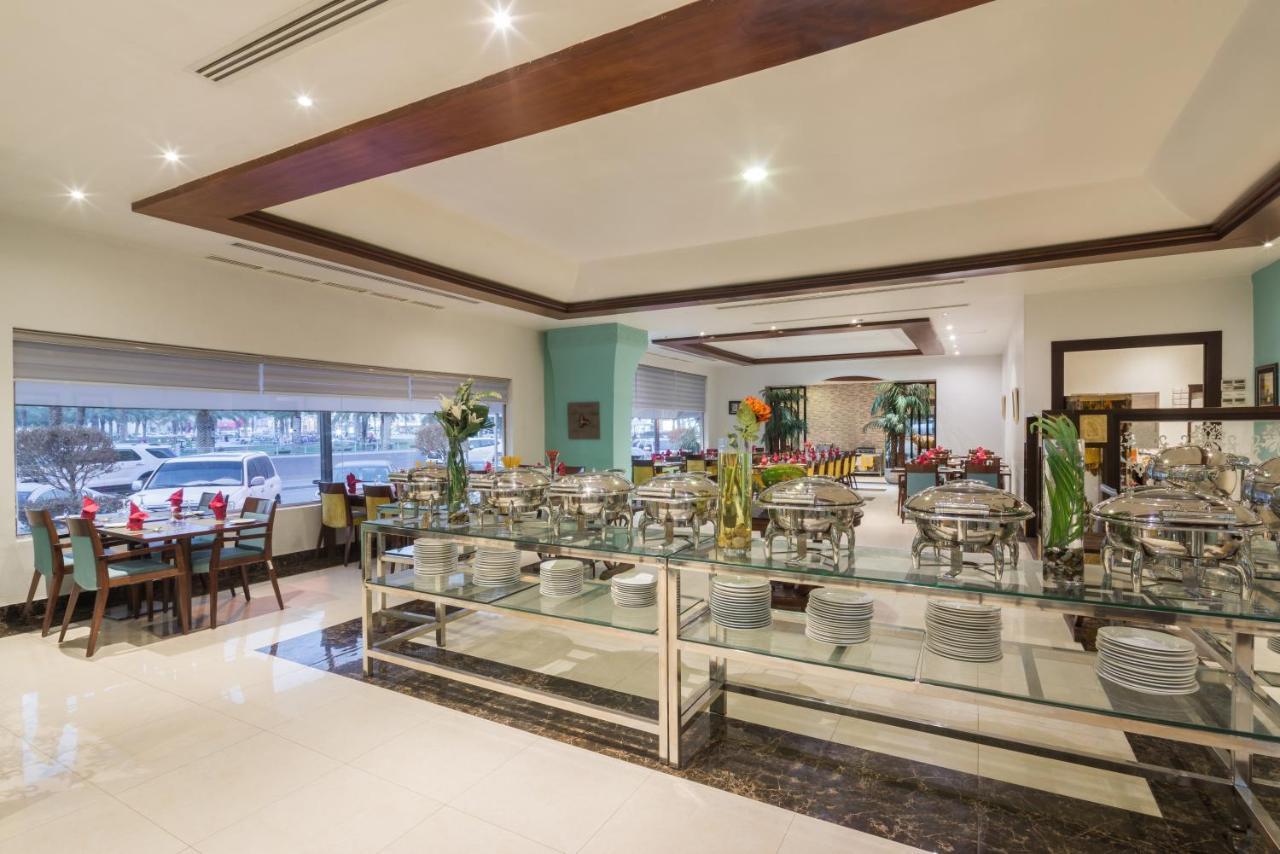 Hotel Mena 4*
