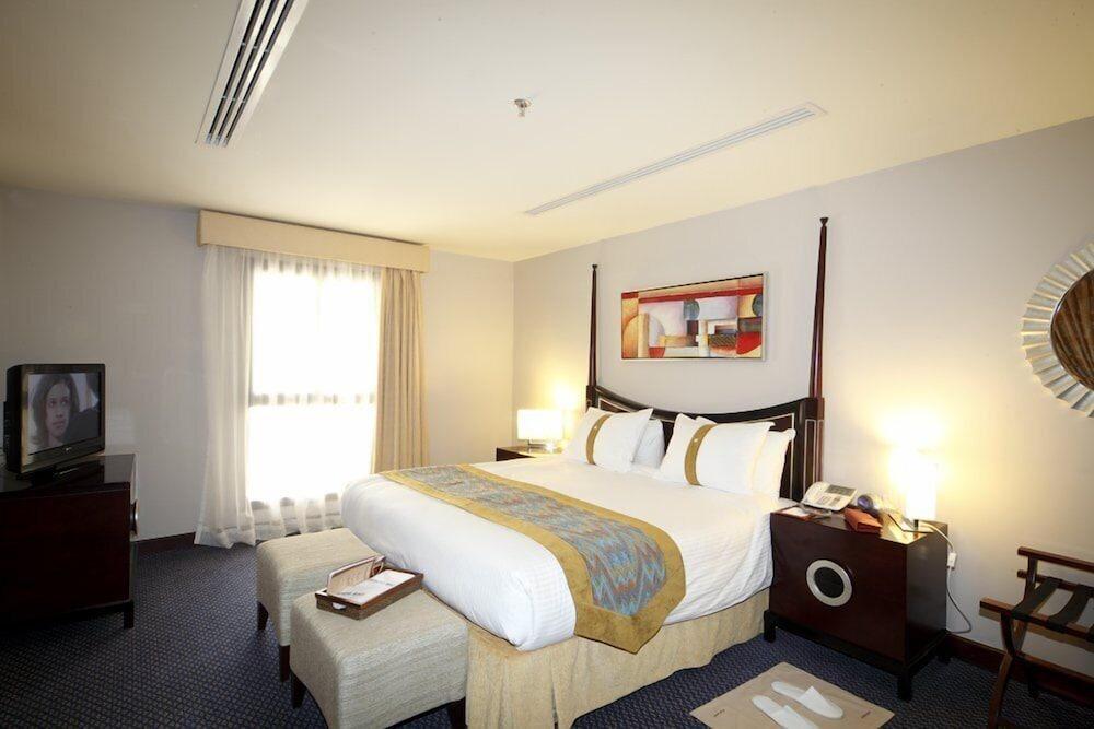 Mena Hotel